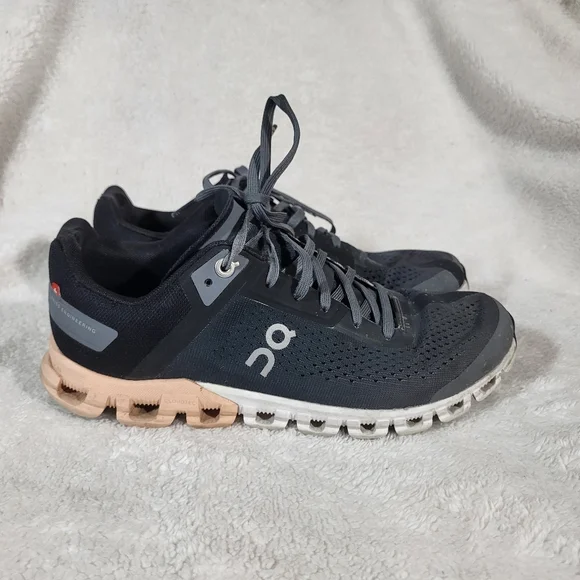 On Cloud CloudFlow Running Womens 7 Rock/Rose Sneakers Lightweight Training - Picture 3 of 11